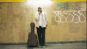 [AE预设+脚本] 300组复古胶片故障叠加效果摄像机视频无缝转场预设 Punch Hole Transitions Library