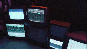 [AE预设+脚本] 300组复古胶片故障叠加效果摄像机视频无缝转场预设 Punch Hole Transitions Library